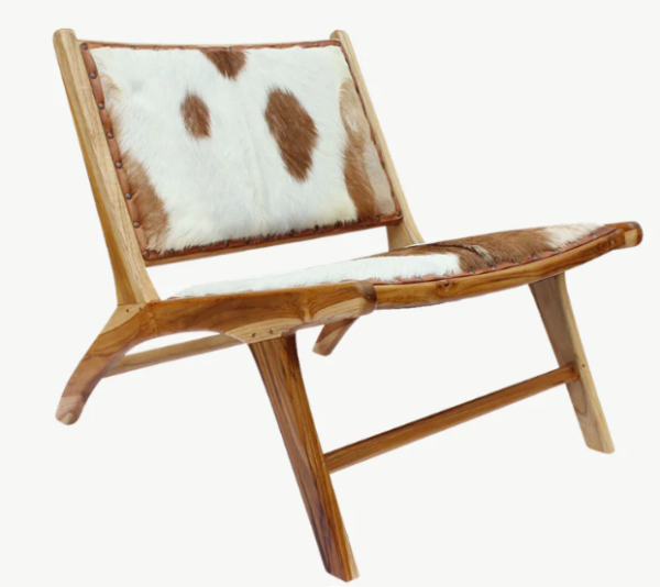 Cessay Chair with Goat Fur (Light color)